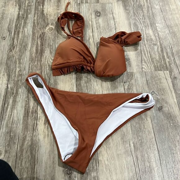 Shein bikini  - Picture 1 of 1